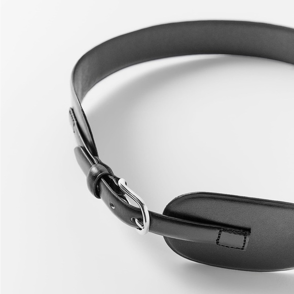 NWT. Zara Black Leather Belt with Metal Buckle. Size 30.